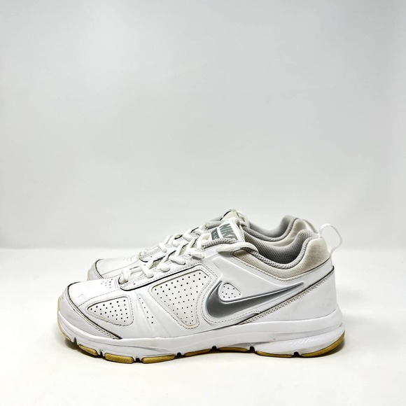Nike Other - Nike T-Lite XI